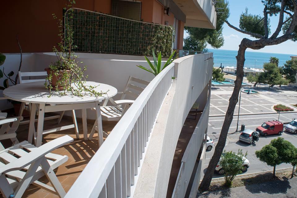 Marina Appartement Silvi Marina Buitenkant foto